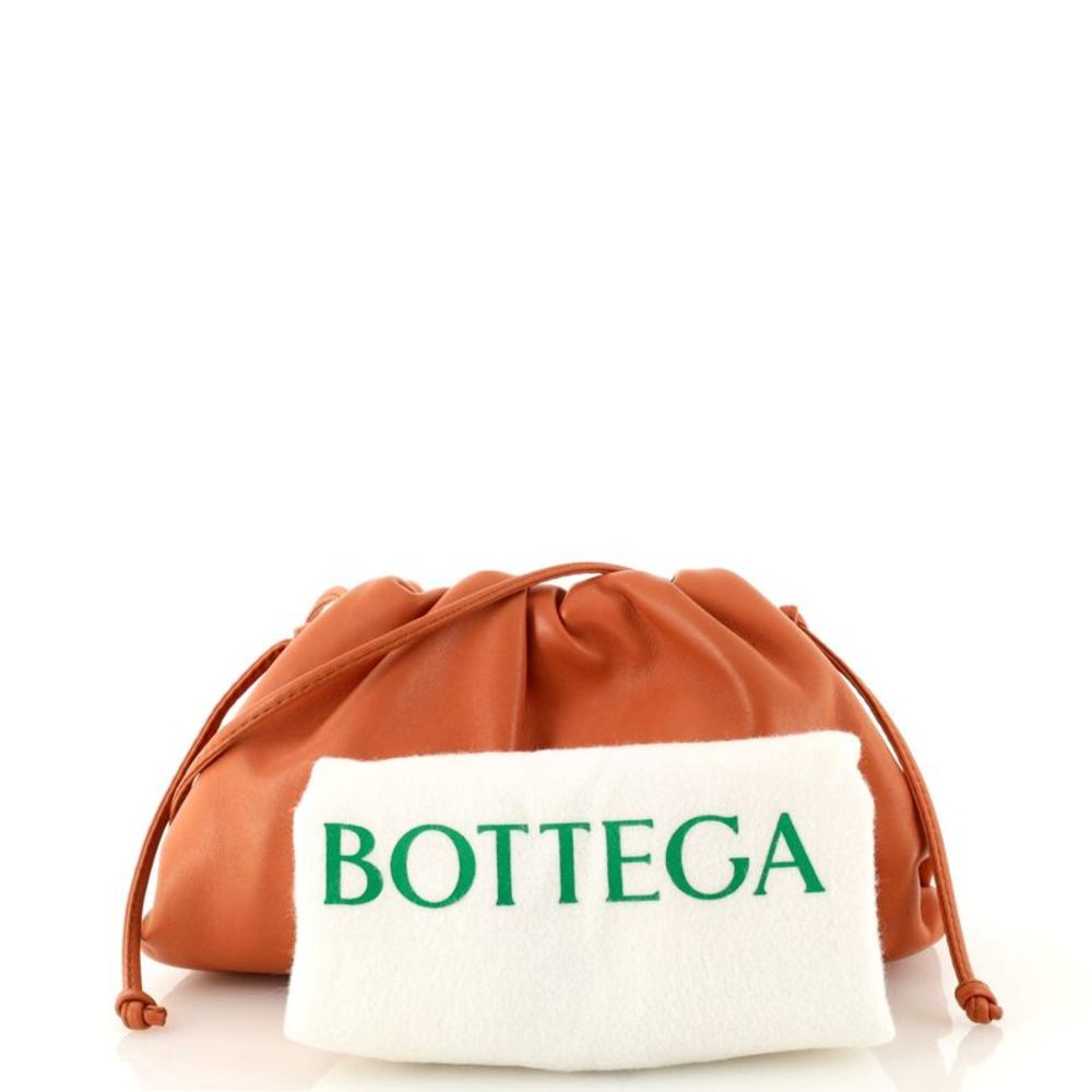 Bottega Veneta The Pouch Leather Mini Neutral - Picture 2 of 8